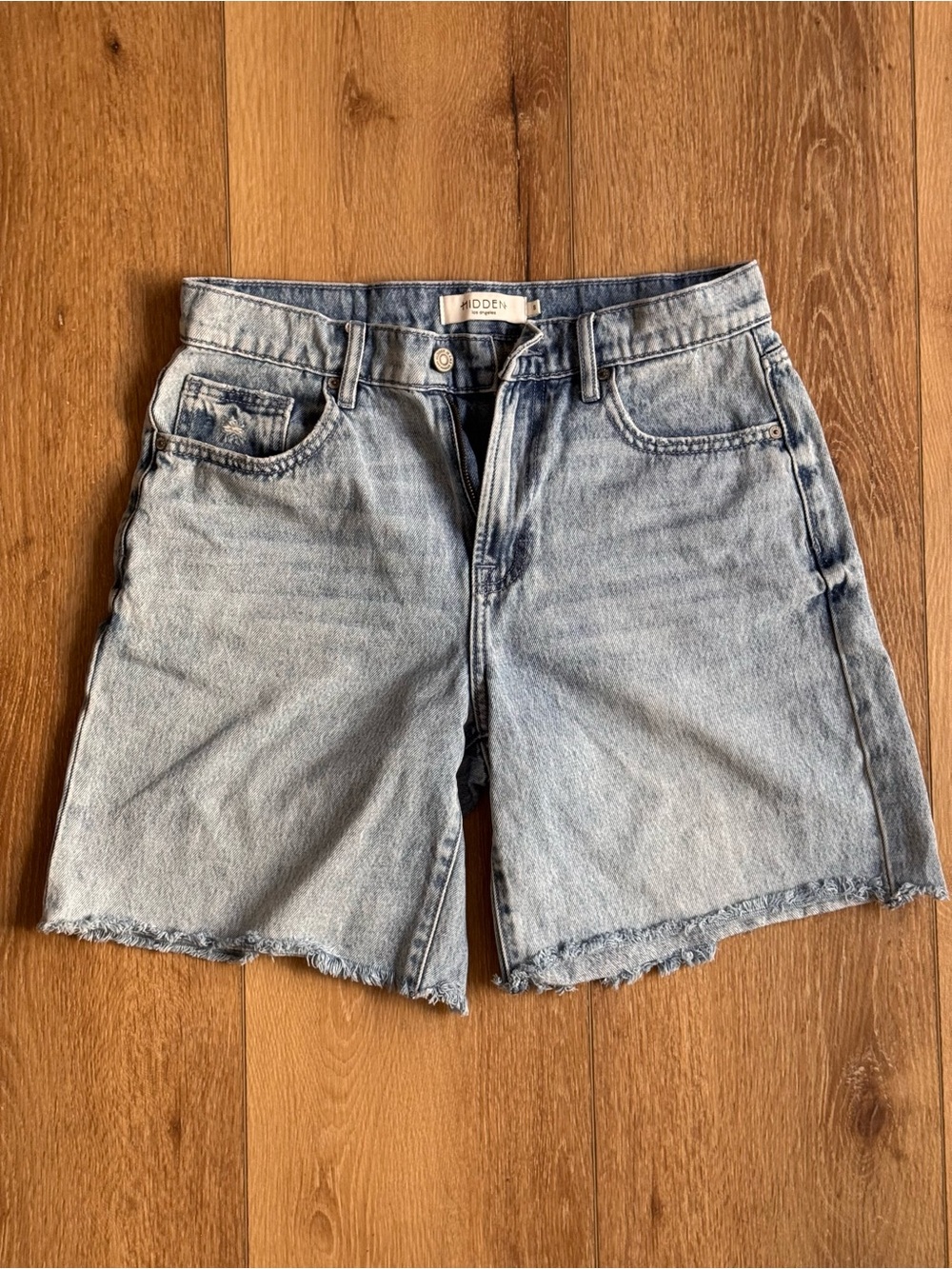 Hidden Jeans Light Wash Denim Shorts Size S